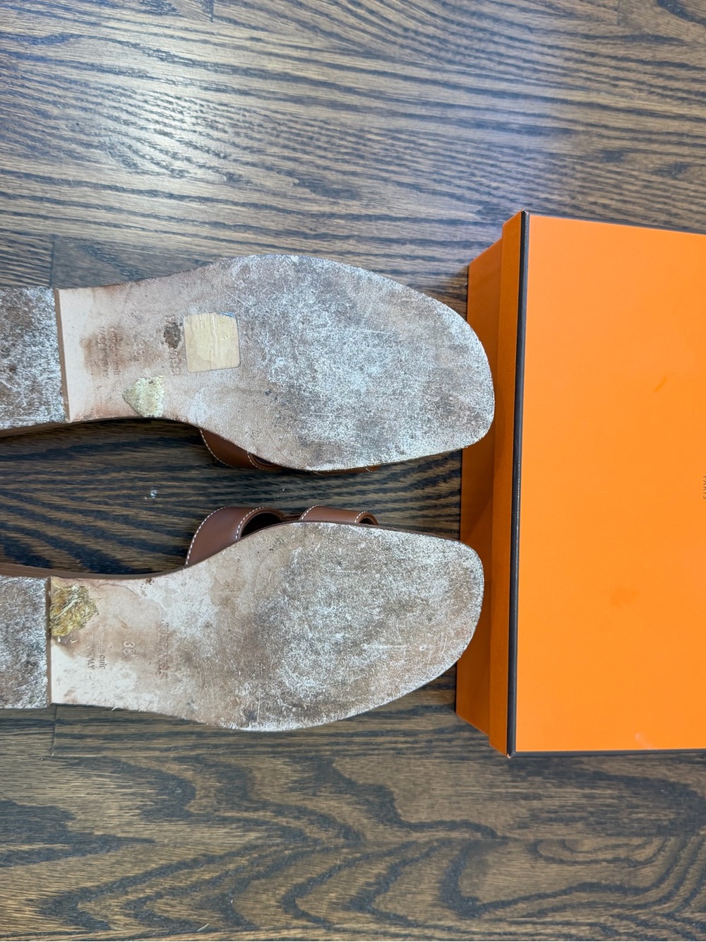 Hermes Oran Slide Sandals Women - Picture 3 of 4